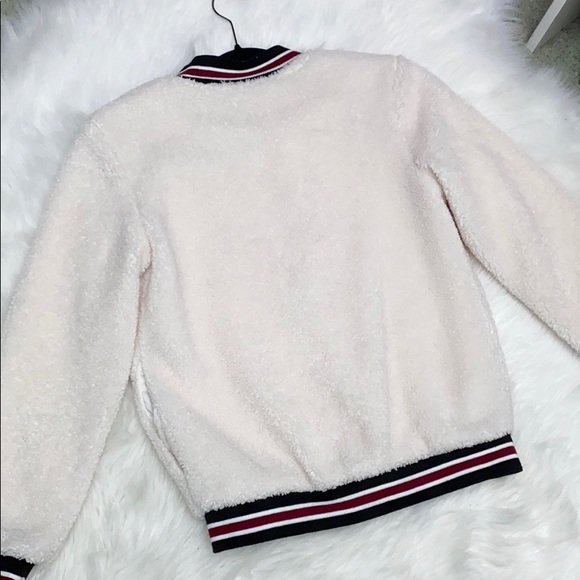 F21 Varsity jacket 🎉HP🎉 - Picture 3 of 8